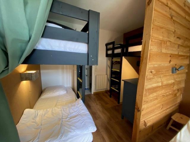 Appartement Duplex Avec Vue Sur Le Sancy Et Garage Couvert Murat-le-Quaire 外观 照片